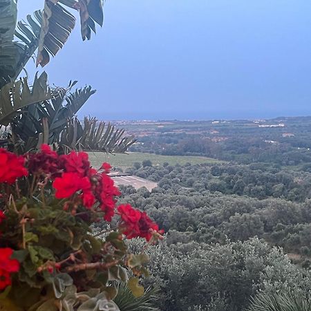 Agriturismo Catena Ciro Exterior photo