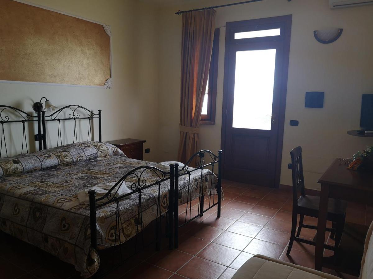 Agriturismo Catena Ciro Exterior photo